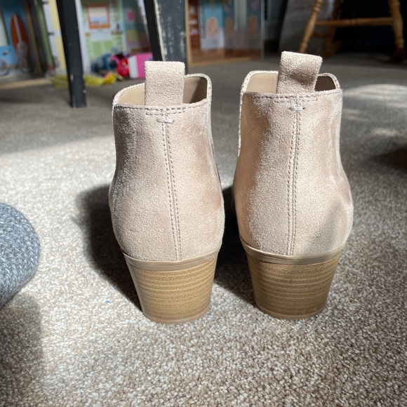 Universal thread booties - Picture 6 of 6